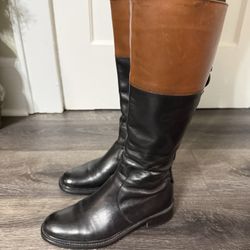 Women’s Size 6 Boots 