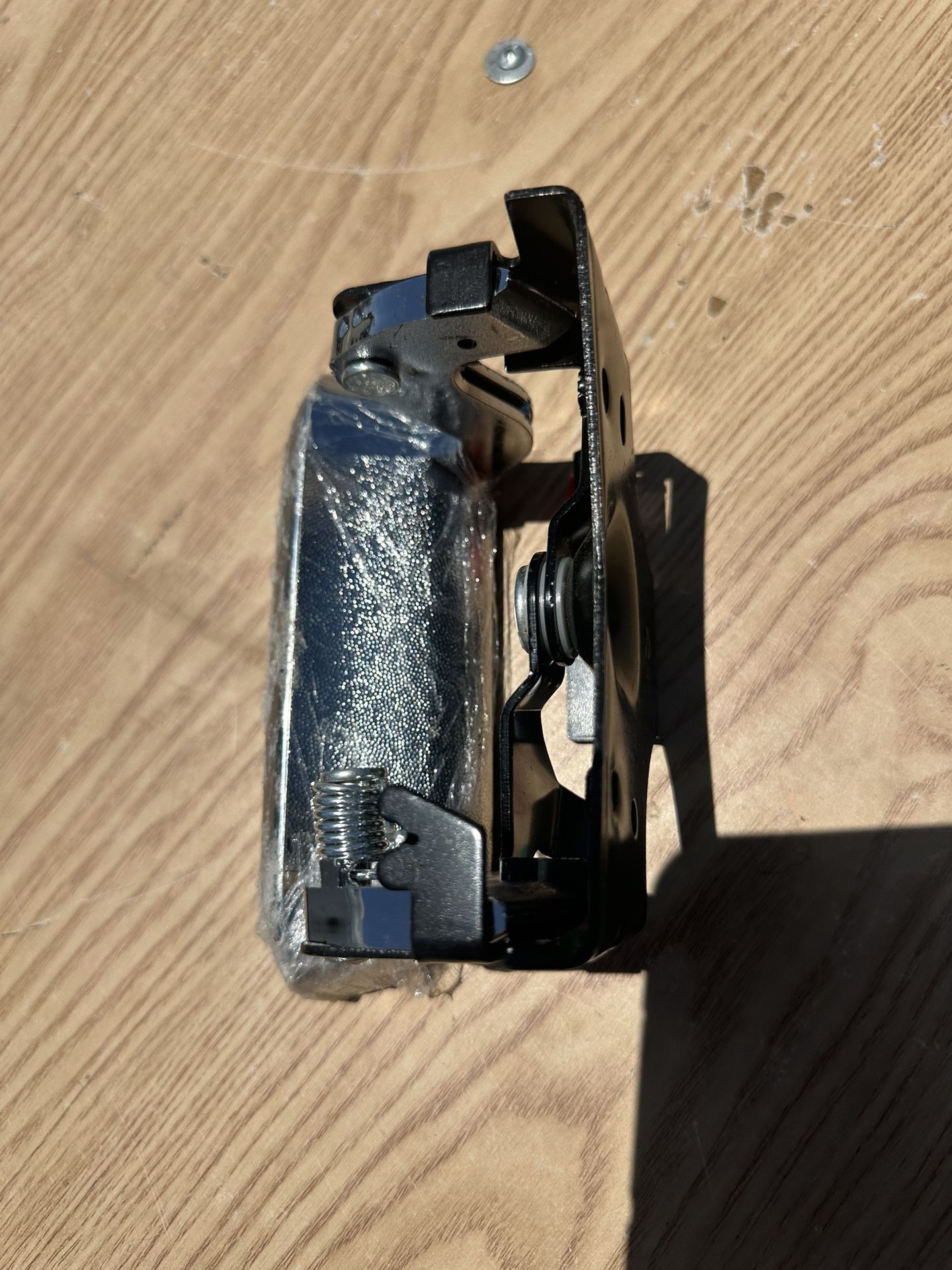 Truck Handle Gate