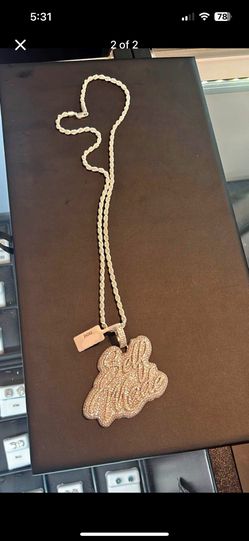 VVS1 PENDANT