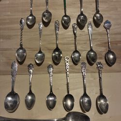 Vintage Collector 3in Spoon