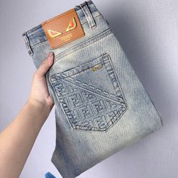Fendi Men’s Jeans 2025 New 