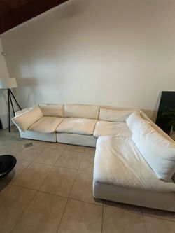 Perfect condition cloud couch