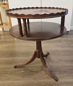 Vintage Round Night Stand Lamp Table 
