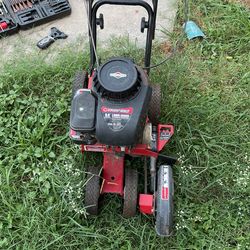 Troy Bilt Trimmer