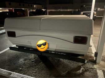 Pop up camper