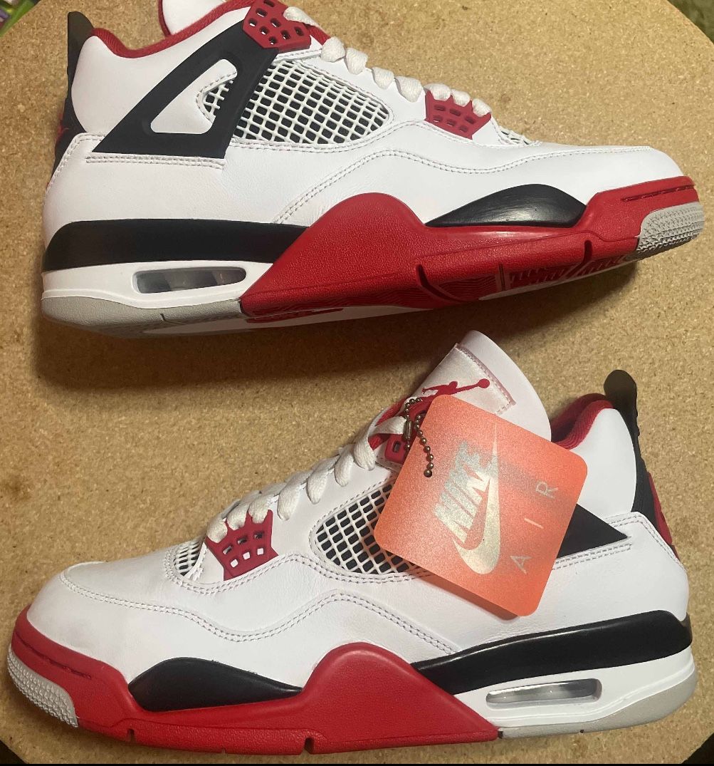 Air Jordan 4 “Fire Red” 9.5 Men’s