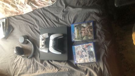 Ps4 with cables
