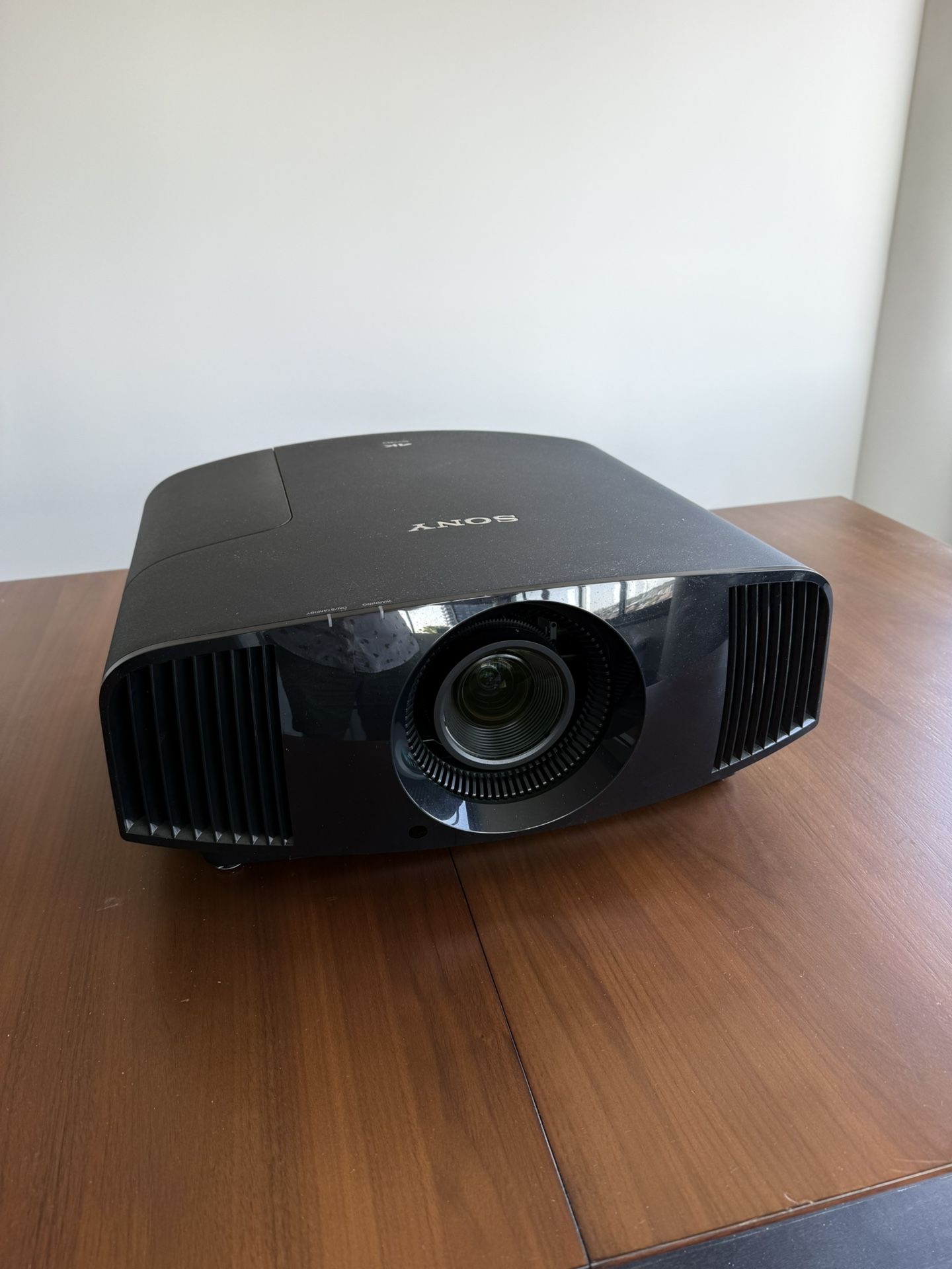 Sony VPL-VW295ES 4K Projector