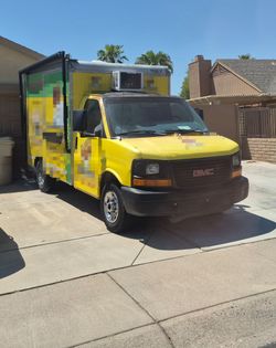 2006 GMC Savana Equipped Food Truck – Turnkey Mobile Kitchen