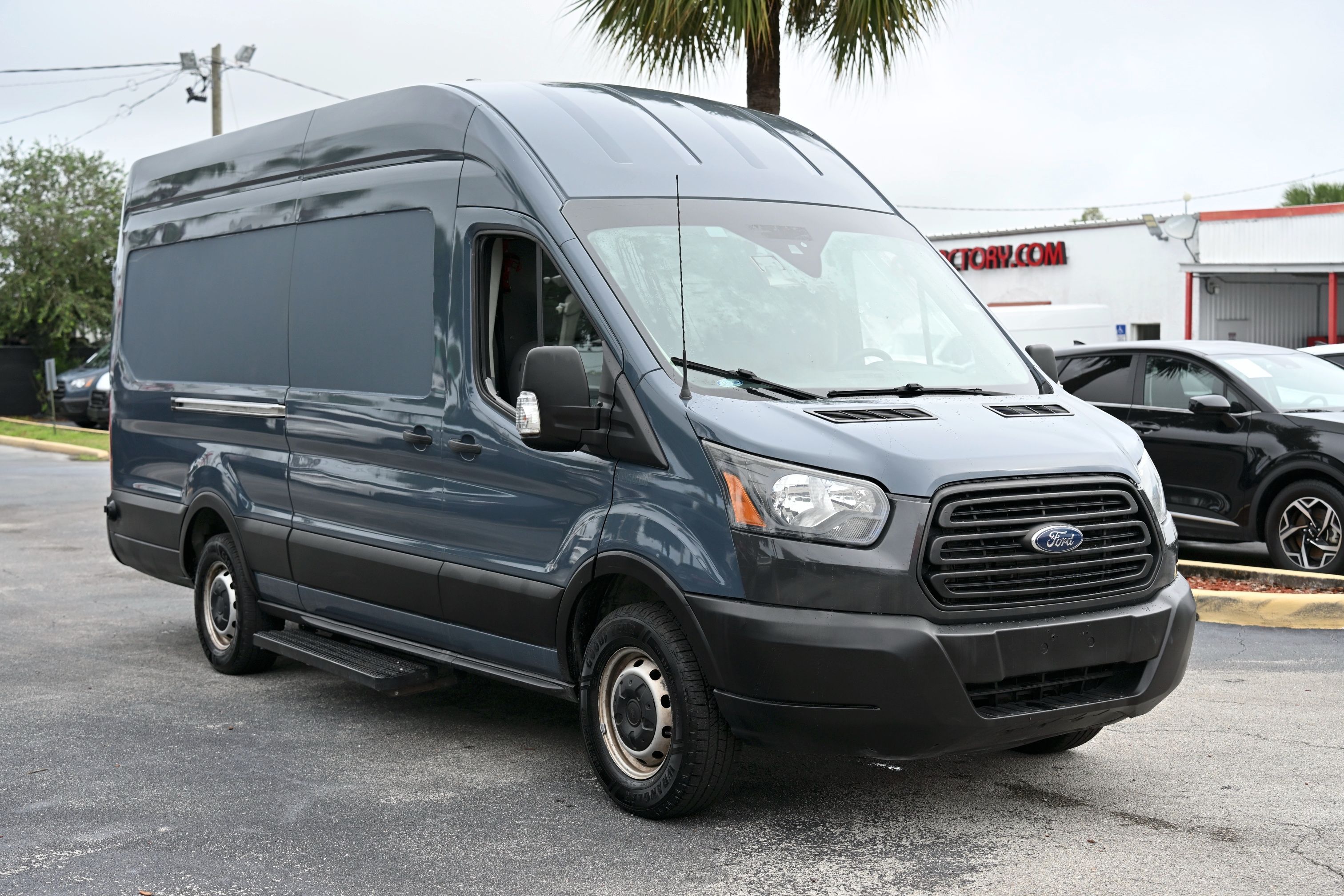 2019 Ford Transit-250