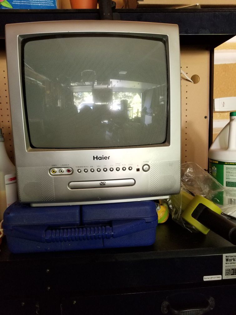 14"TV With DVD