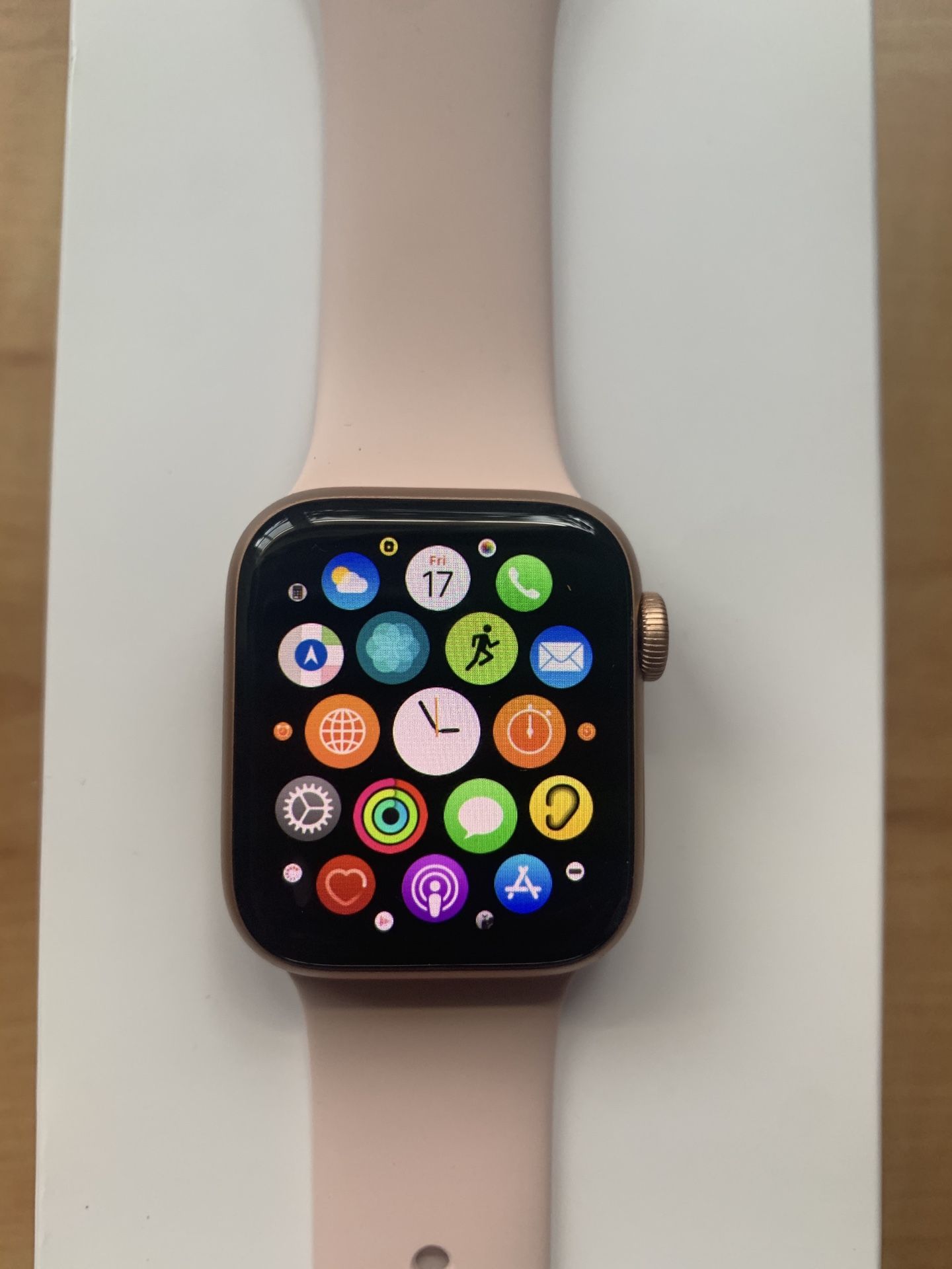 Apple Watch series 5 cellular + gps