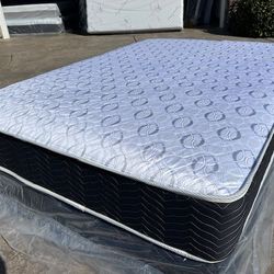 Queen Orthopedic Supreme Ultra Plush Mattress! 