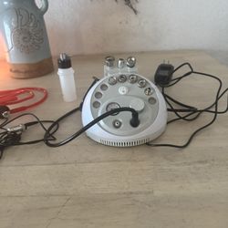 Mini traveling Microderm with filters and seven heads