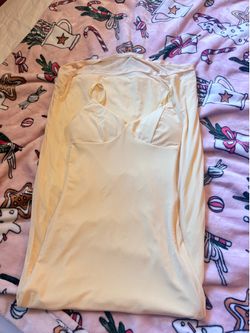 Yellow dress size Small from TikTok shop
