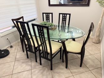 Dinning table for six