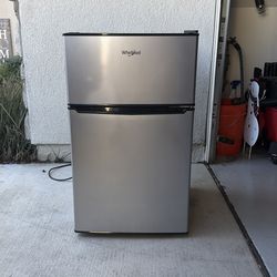 Whirlpool, WH31S1E, Black/Silver