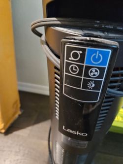 PORTABLE HEATER W/ REMOTE