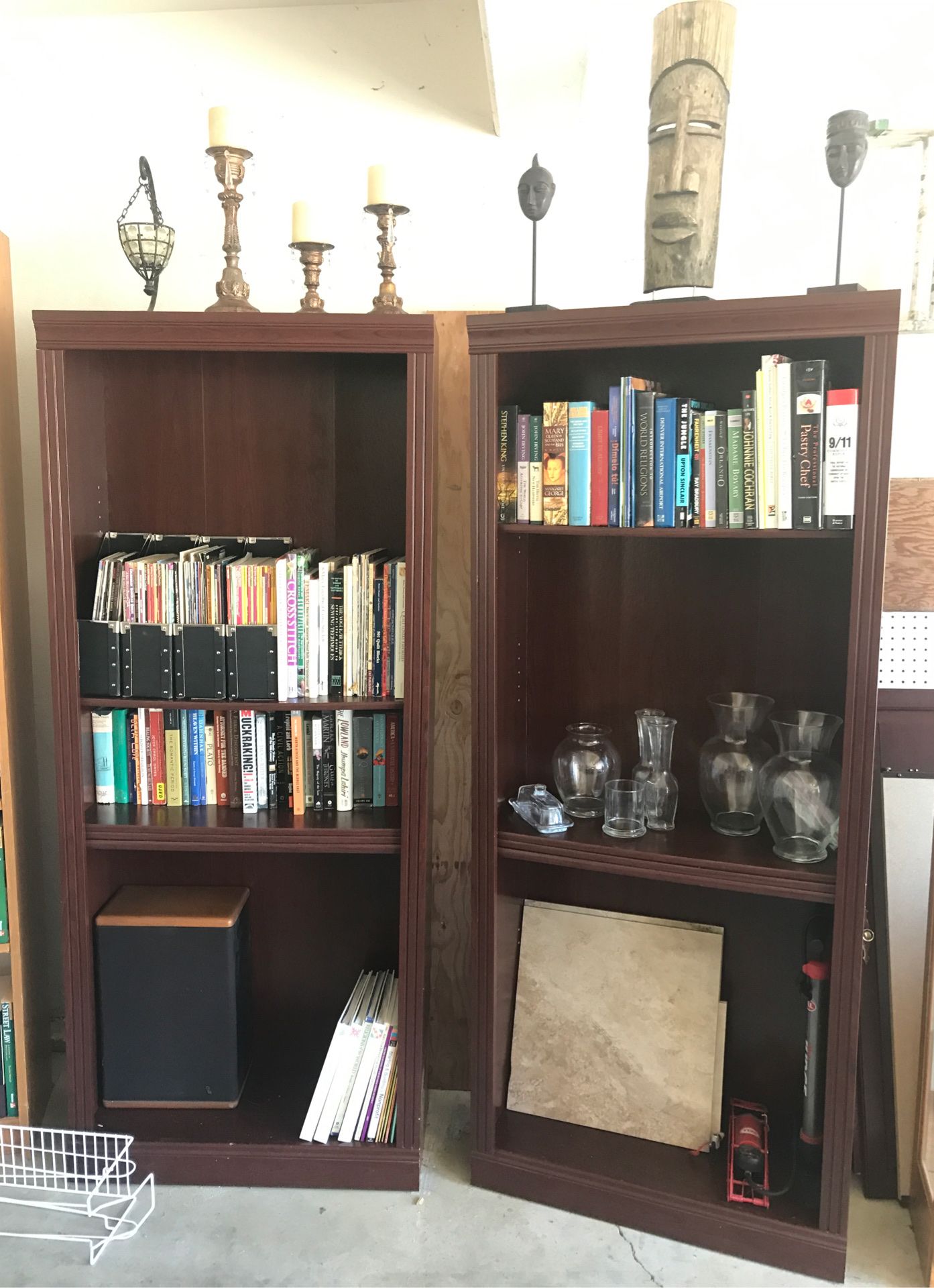 Bookcase set of 2