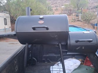 Smoker BBQ char broil