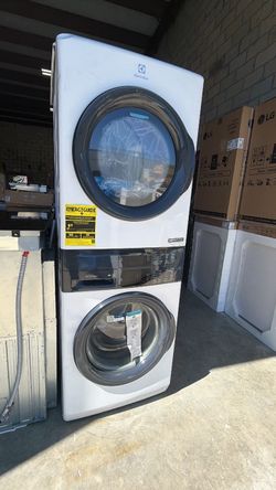 Electrolux Stacked Washer Dryer Unit