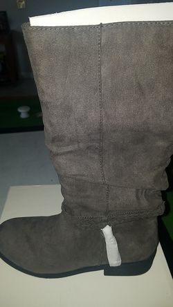 Brand new girls boots