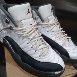 Air Jordan 12