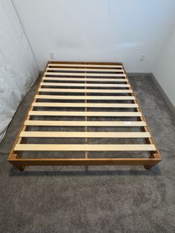 Queen Platform Bed Frame – Wood Finish