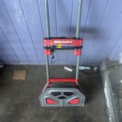 milwaukee foldable hand truck