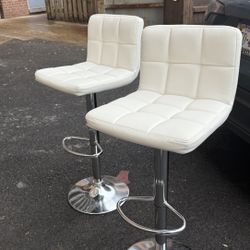 Set of 2 bar stools 