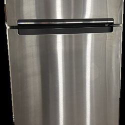 Whirlpool Refrigerator 