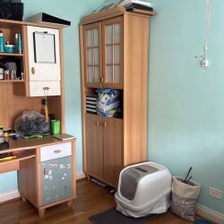 Bookshelf 