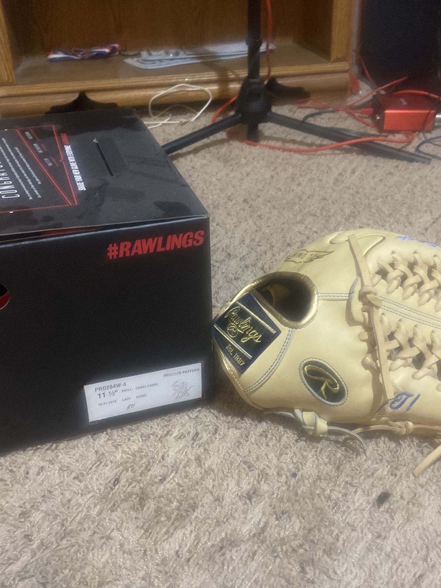 Custom Rawlings Heart Of The Hide Baseball Glove