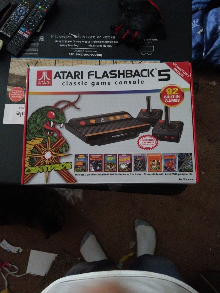 Atari Flashback 5 and Joystick