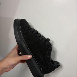 Brand new Alexander Mcqueen