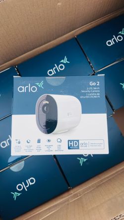 Arlo Go 2 - Wireless Cellular Outdoor Security Camera with Color Night Vision, Rechargeable Battery, 2-Way Audio & LTE or Wi-Fi Capability - White, 1