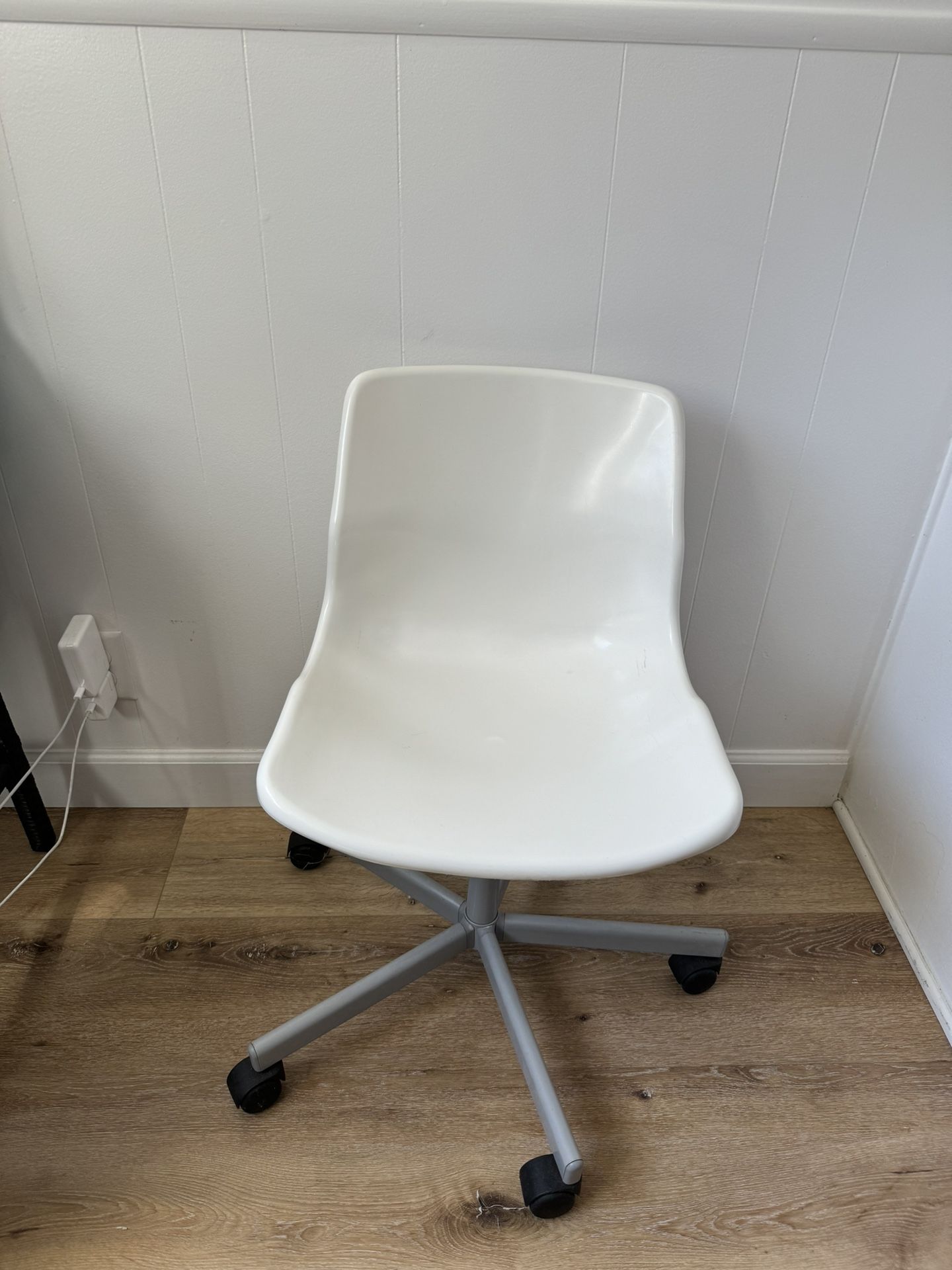 IKEA White Plastic Swivel Chair