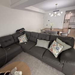 Sectional Couch 
