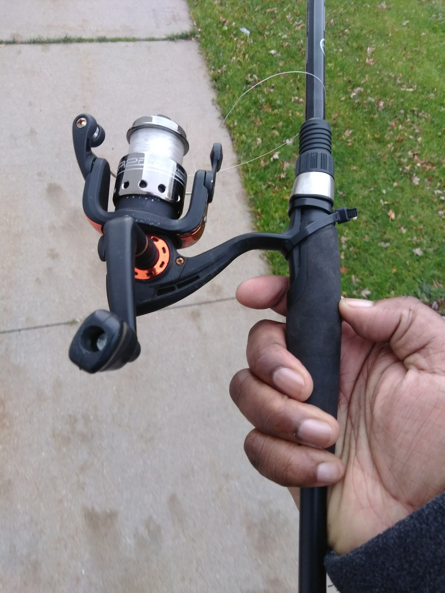R2F Fishing Rod for Sale in Minneapolis, MN - OfferUp