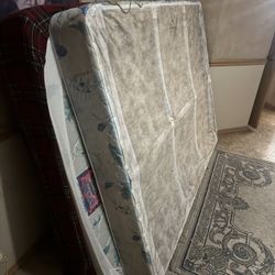 Queen Box And Mattress 