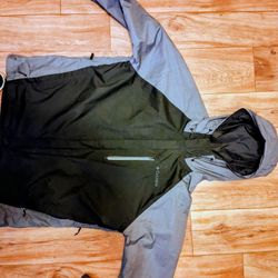 OMNI TECH XL COLUMBIA RAIN JACKET