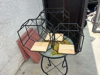 Display shelves
