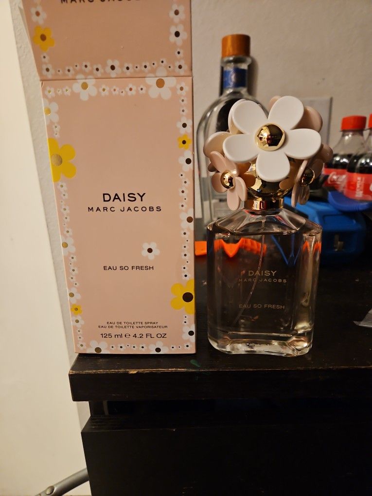 Daisy By Marc Jacobs 