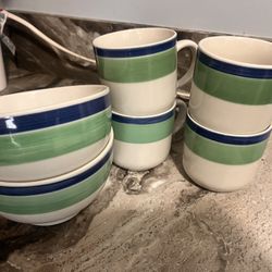 Bowls And Mugs 