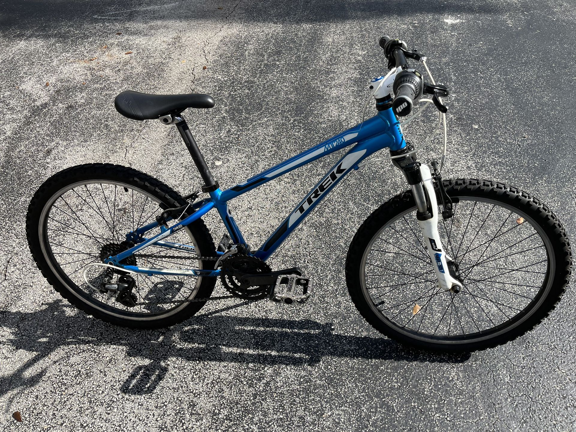 Trek MT 240 for Sale in Pembroke Pines FL OfferUp