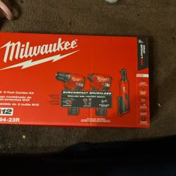 Milwaukee M 12 combo kit