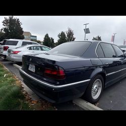 1999 BMW 740iL