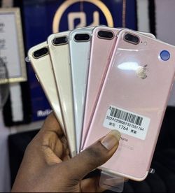 𝚒𝙿𝚑𝚘𝚗𝚎 7 plus