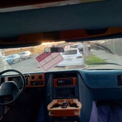 CHEVY VAN 20