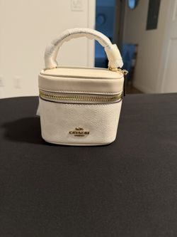 Ava Crossbody Bag In Signature Canvas